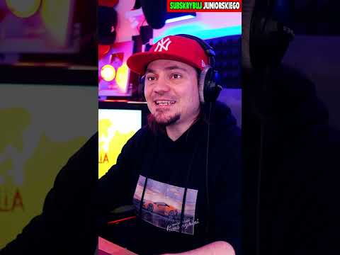 🙀 JUMPSCARE W ROBLOX be like: