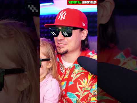 🚂 Moja córka kieruje POCIĄGAMI | Conduct Deluxe 🚂 #shorts