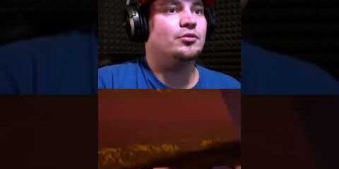 Juniorsky zbija sobie 2 szyby binokularami w Hello Neighbor  #jumpscaremistrz #juniorsky #shorts